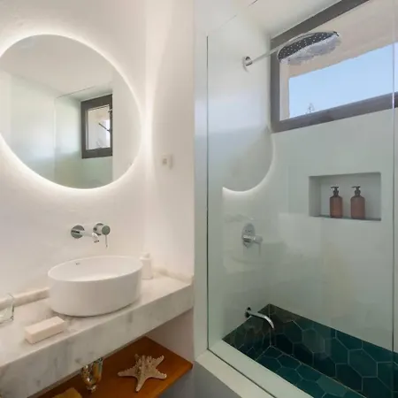 Lanzarote Апартаменты *